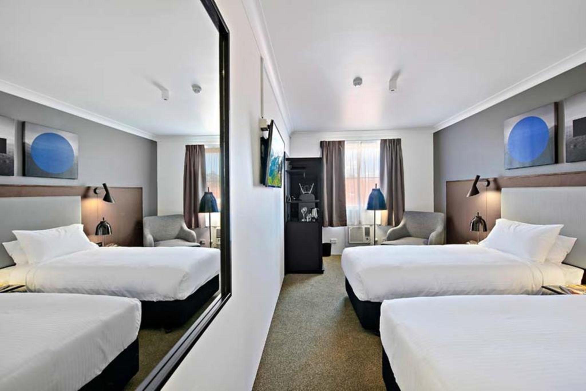 Silkari Urban Cks Sydney Airport Hotel Wolli Creek Exterior photo