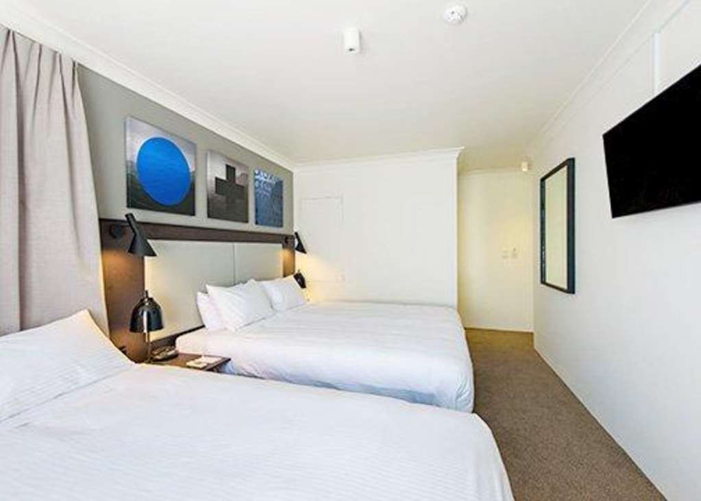 Silkari Urban Cks Sydney Airport Hotel Wolli Creek Room photo