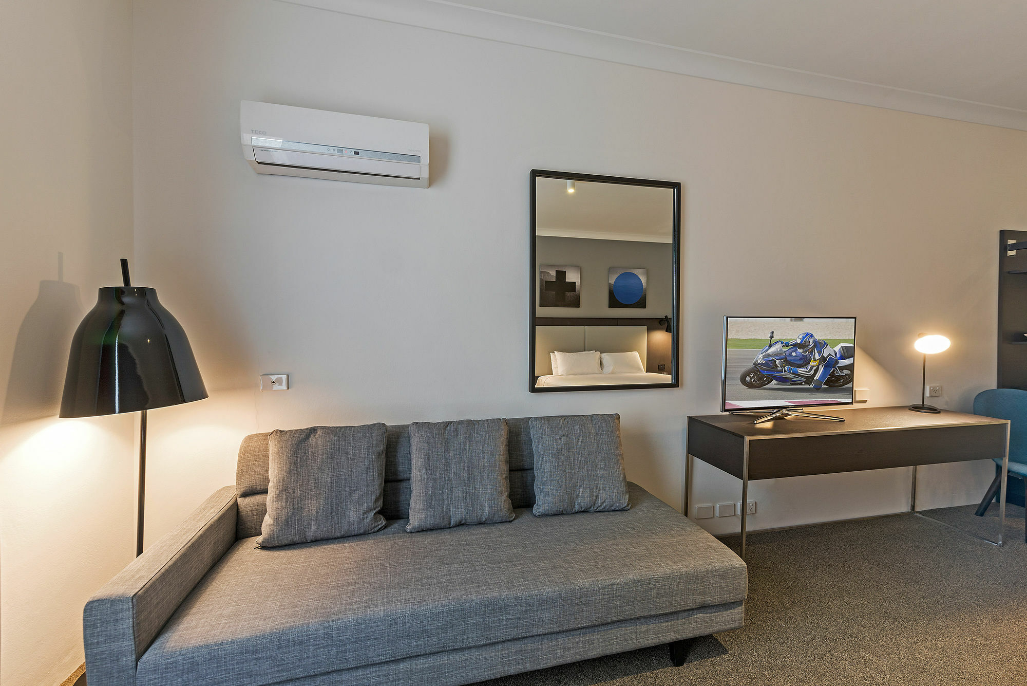 Silkari Urban Cks Sydney Airport Hotel Wolli Creek Exterior photo